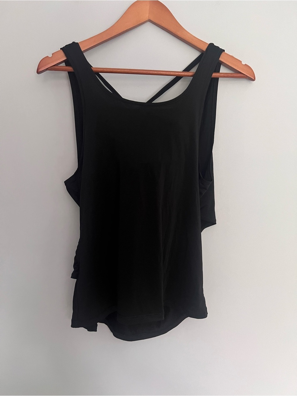 Lululemon Reenergized 2-in-1 Energy Bra Tank Black Size 2 - Picture 2 of 4
